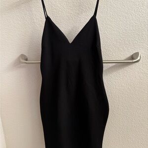 Windsor Black Bodycon Dress w/ Rhinestone Cutout – Size M